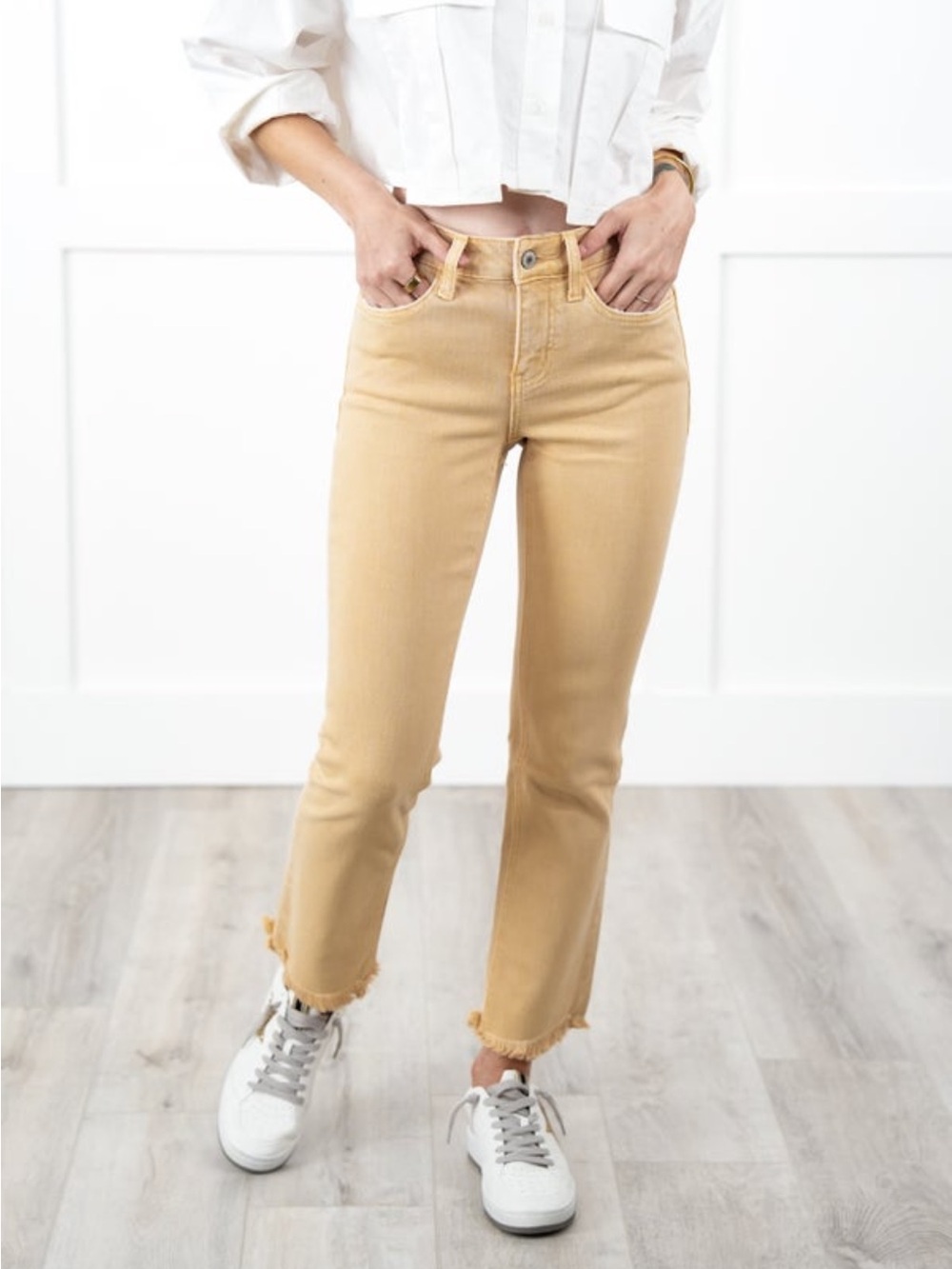 Vervet Casual Straight-Leg Pants in Light Tan
